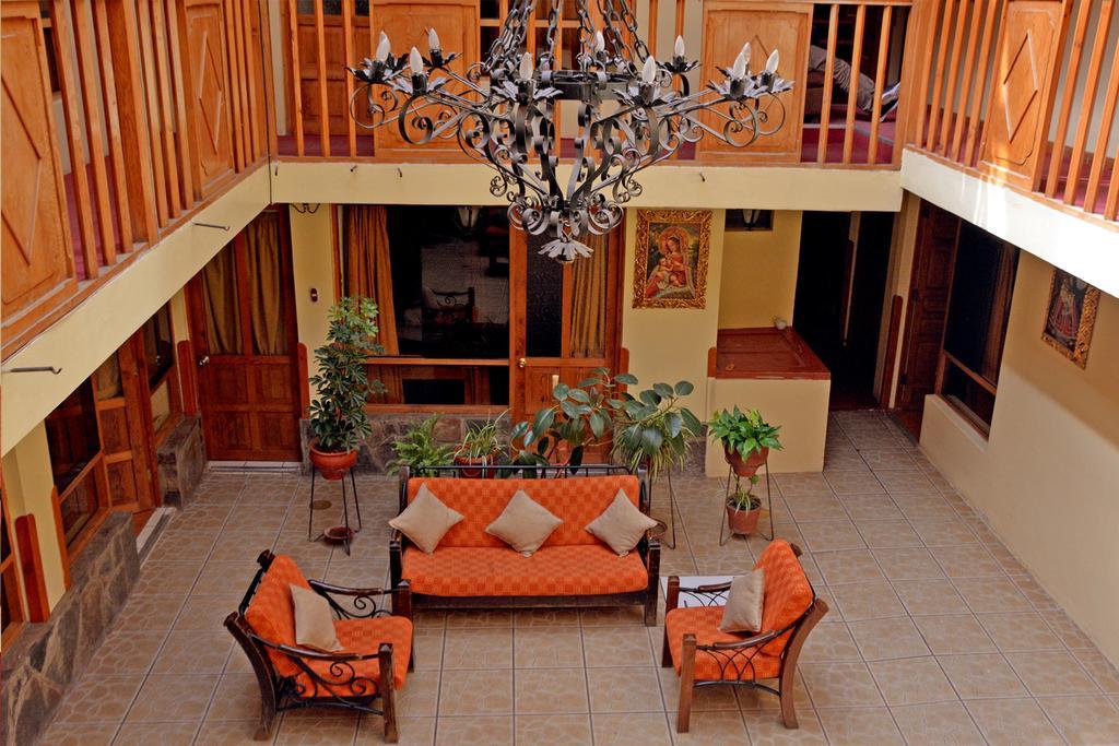 קוסקו San Blas Plaza Inn מראה חיצוני תמונה