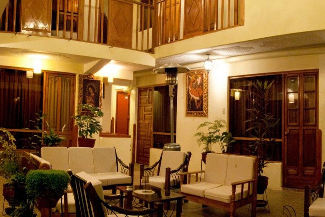 קוסקו San Blas Plaza Inn מראה חיצוני תמונה