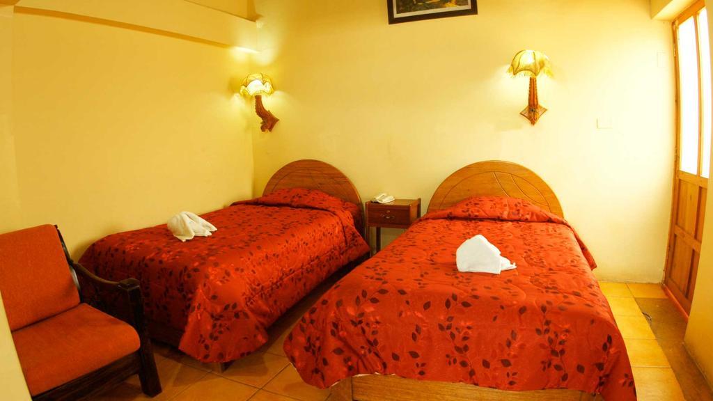 קוסקו San Blas Plaza Inn מראה חיצוני תמונה